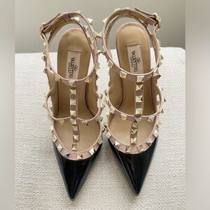 Valentino Black/Beige Leather and Patent Leather Rockstud Pointed Toe Sandals